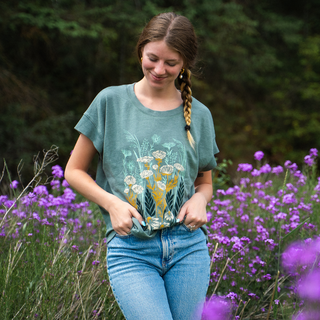 Wild Field Tee -Washed Basil