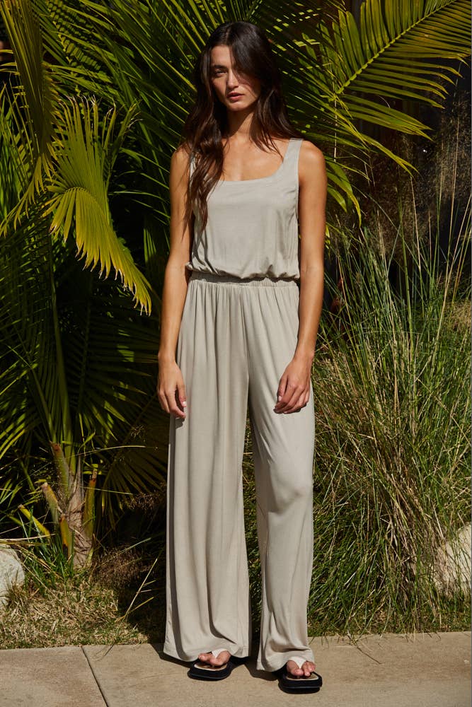 Knit Sleeveless Scoop Neck Jumpsuit