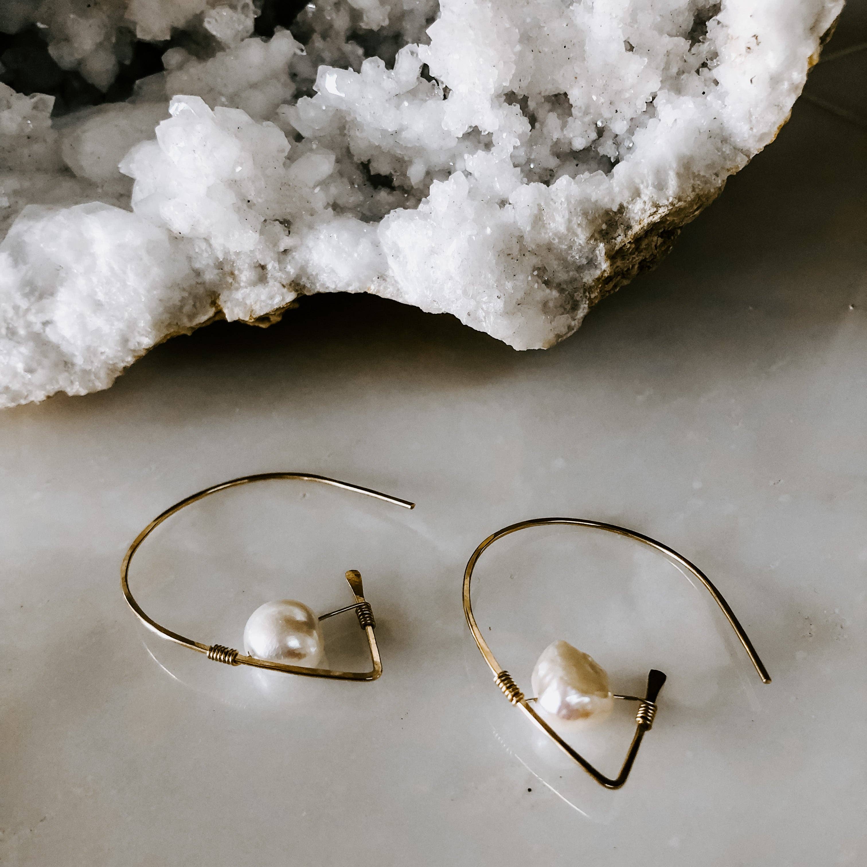 Entranced Pearl Ear Threaders