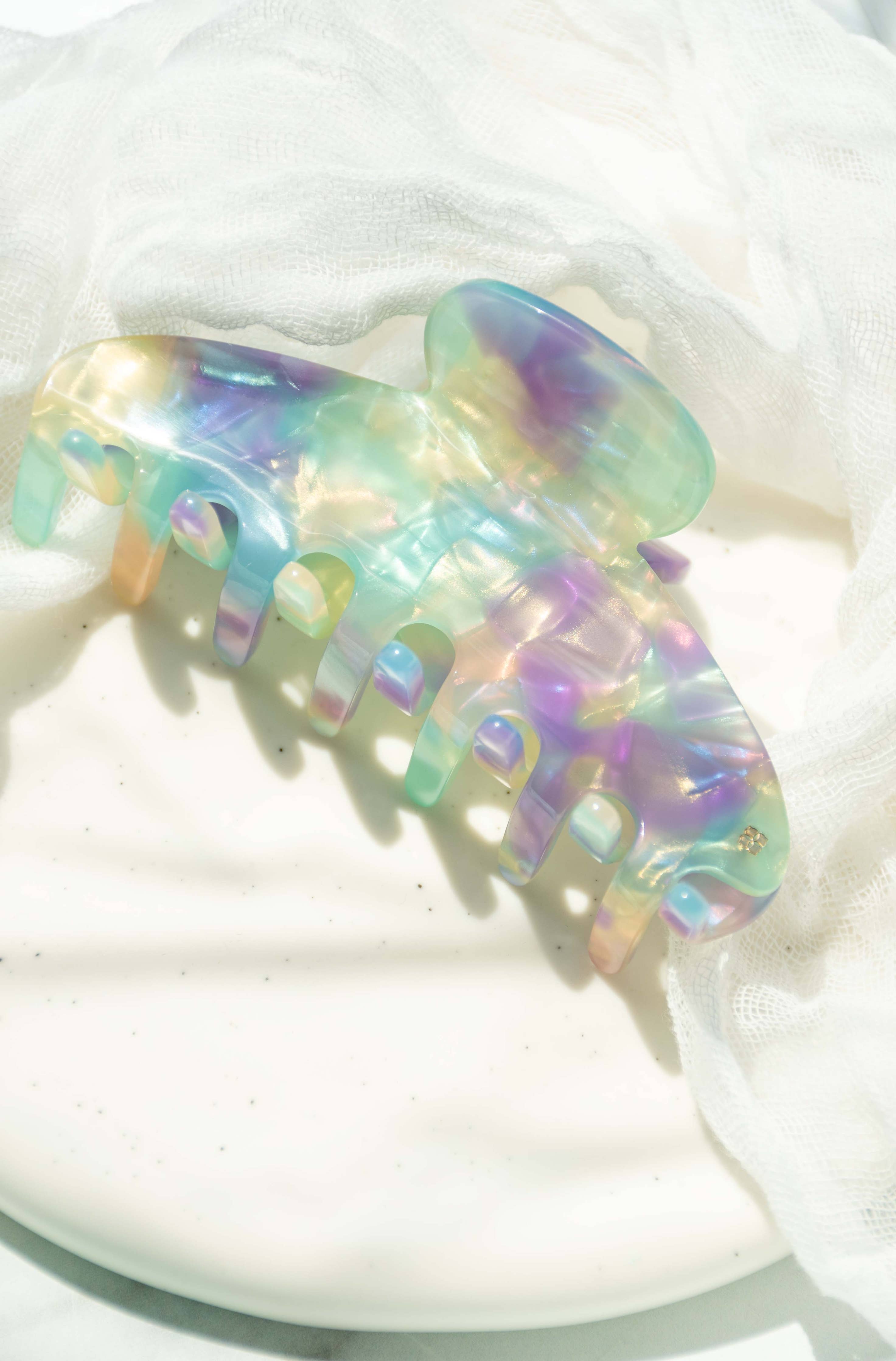 Oval Acetate Hair Claw in Nightshade Nectar