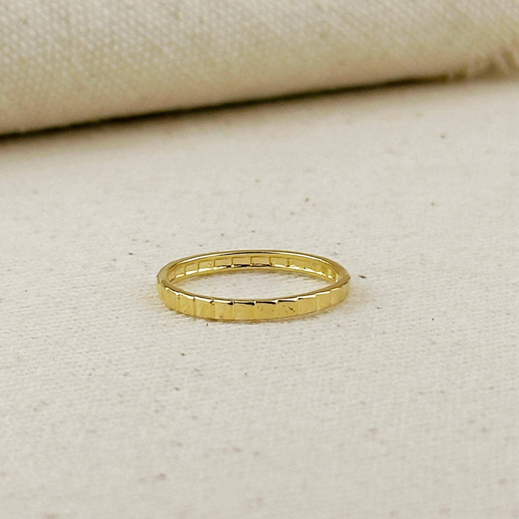 2mm Diamond Cut Band Ring