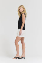 BACK SLIT SLEEVELESS TANK TOP