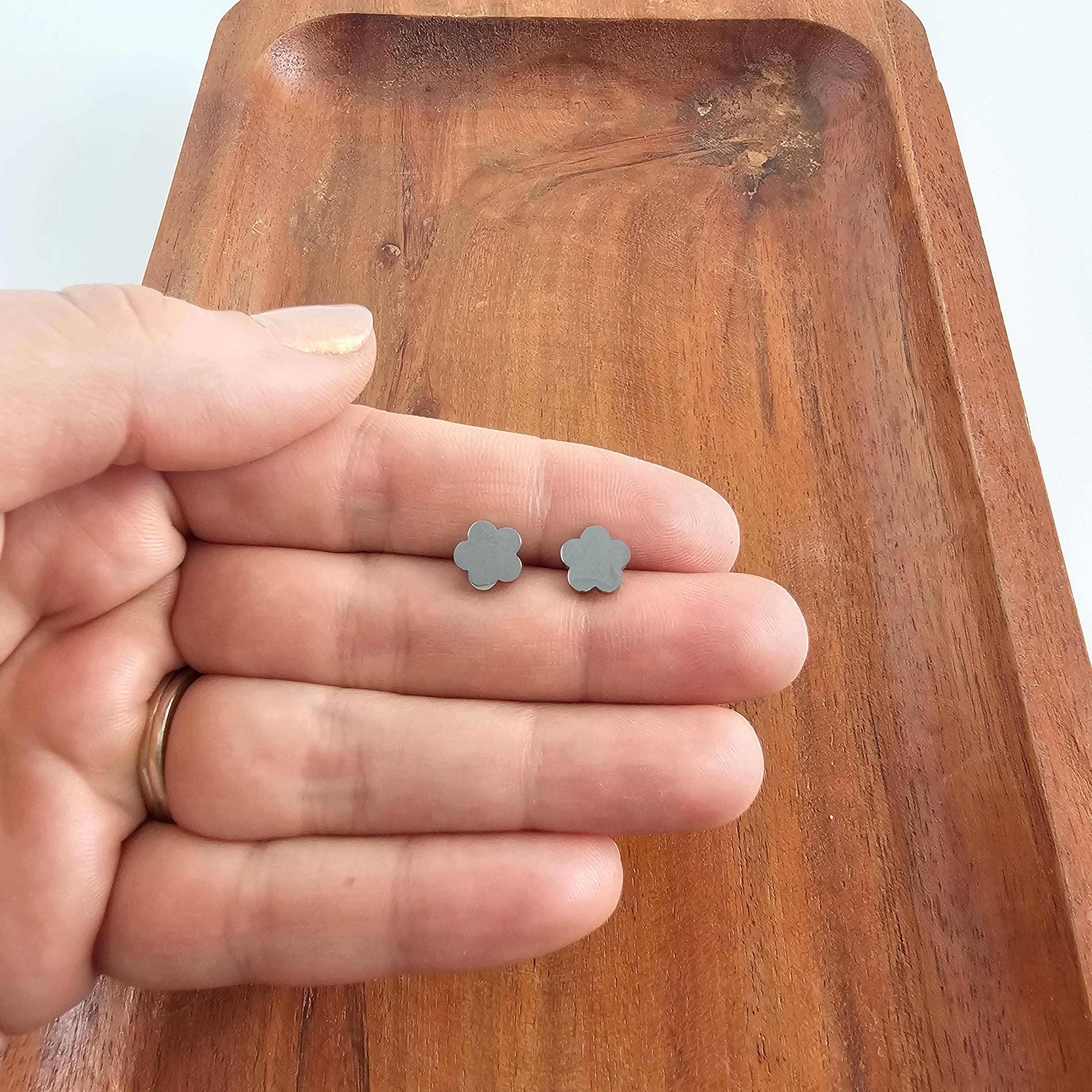 Silver Luxe Flower Stud Earrings